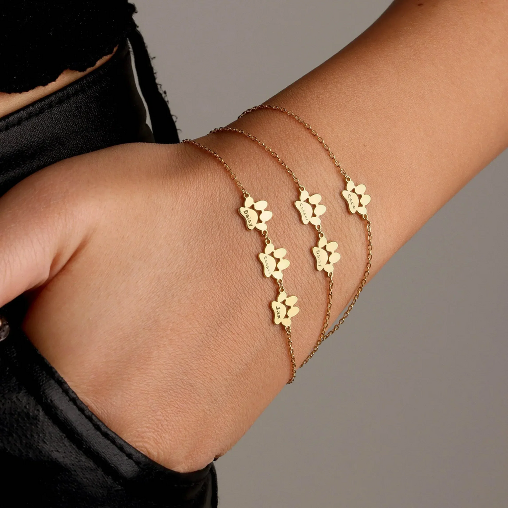 Personalisiertes Pfotenarmband mit Name