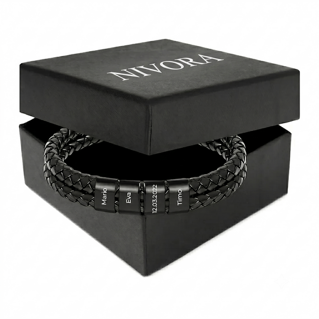 Pulsera de piel con cuentas grabadas