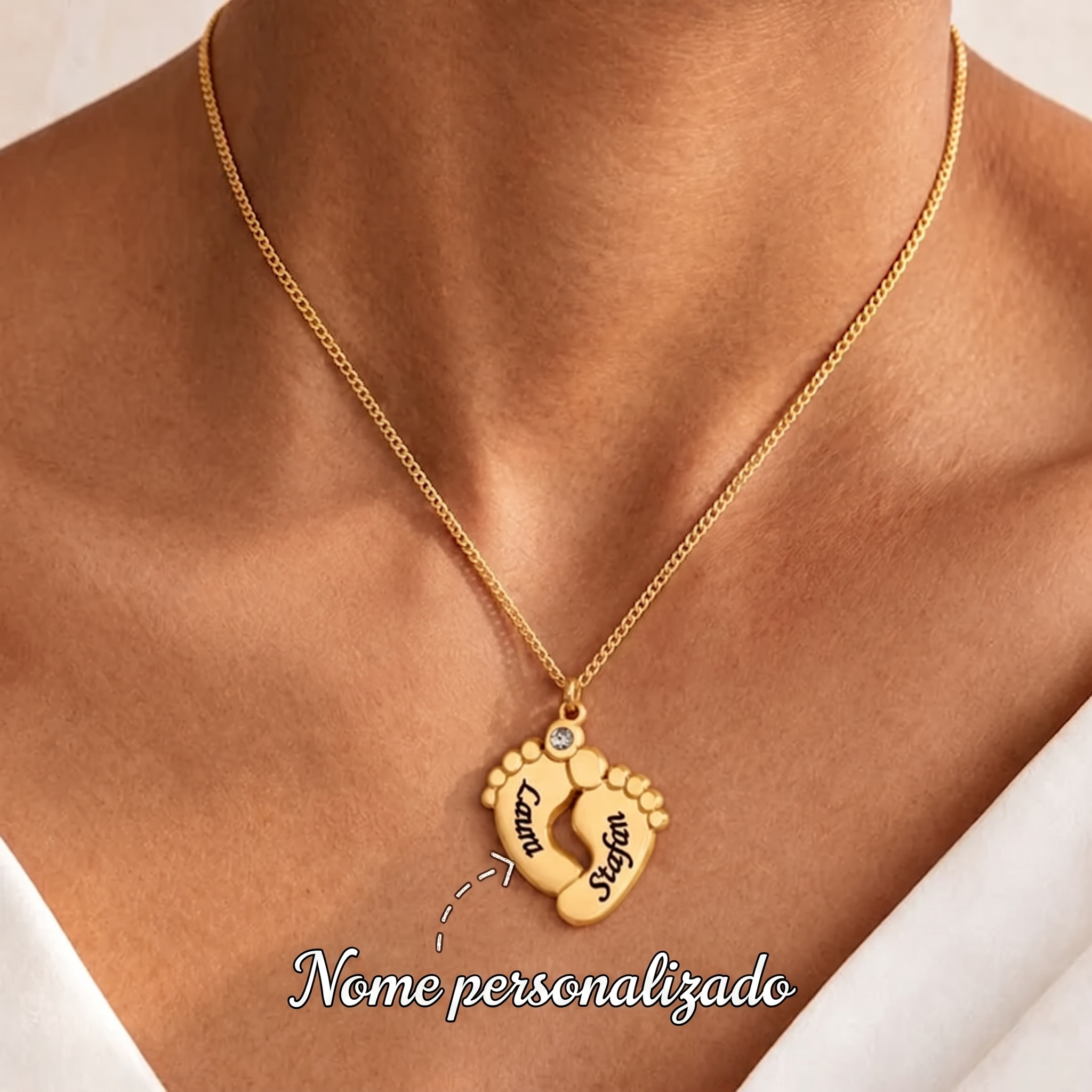 Colar de Pezinhos de Bebê Personalizado