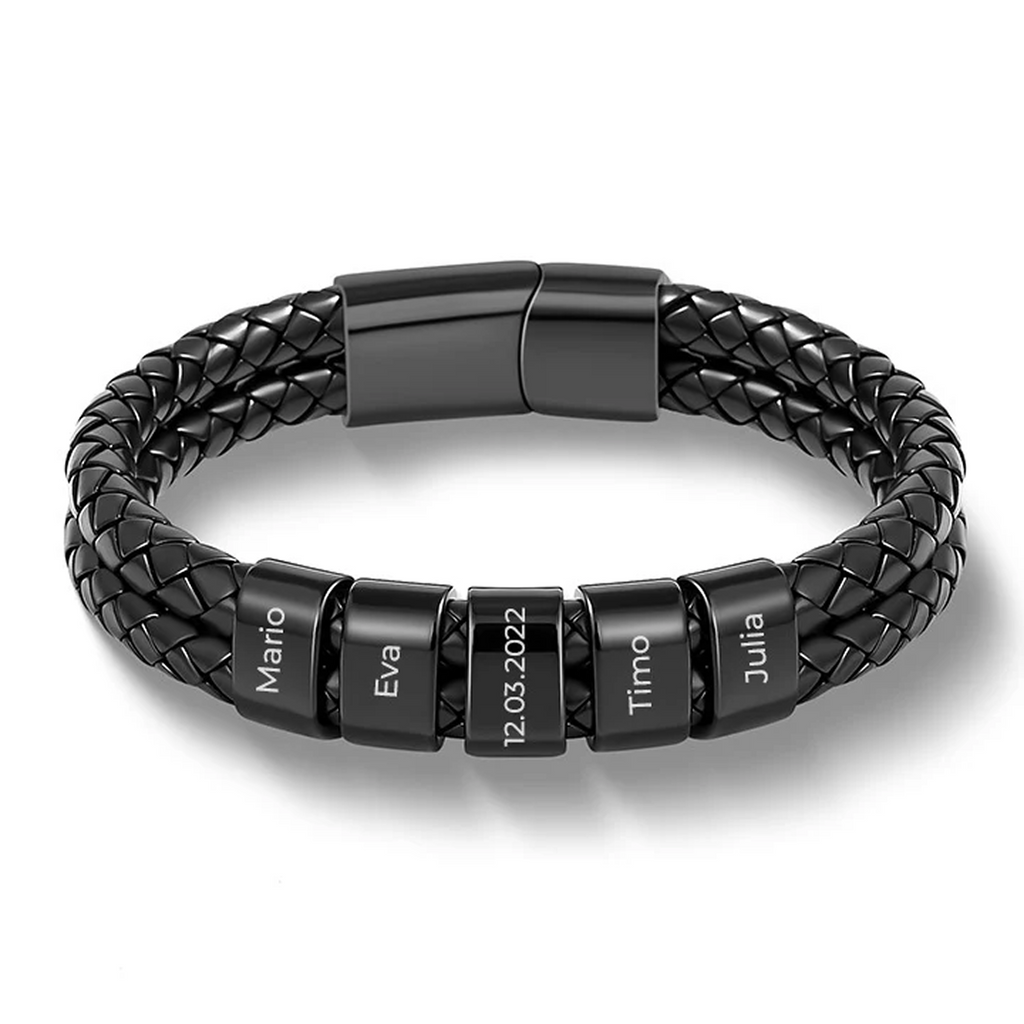 Pulsera de piel con cuentas grabadas