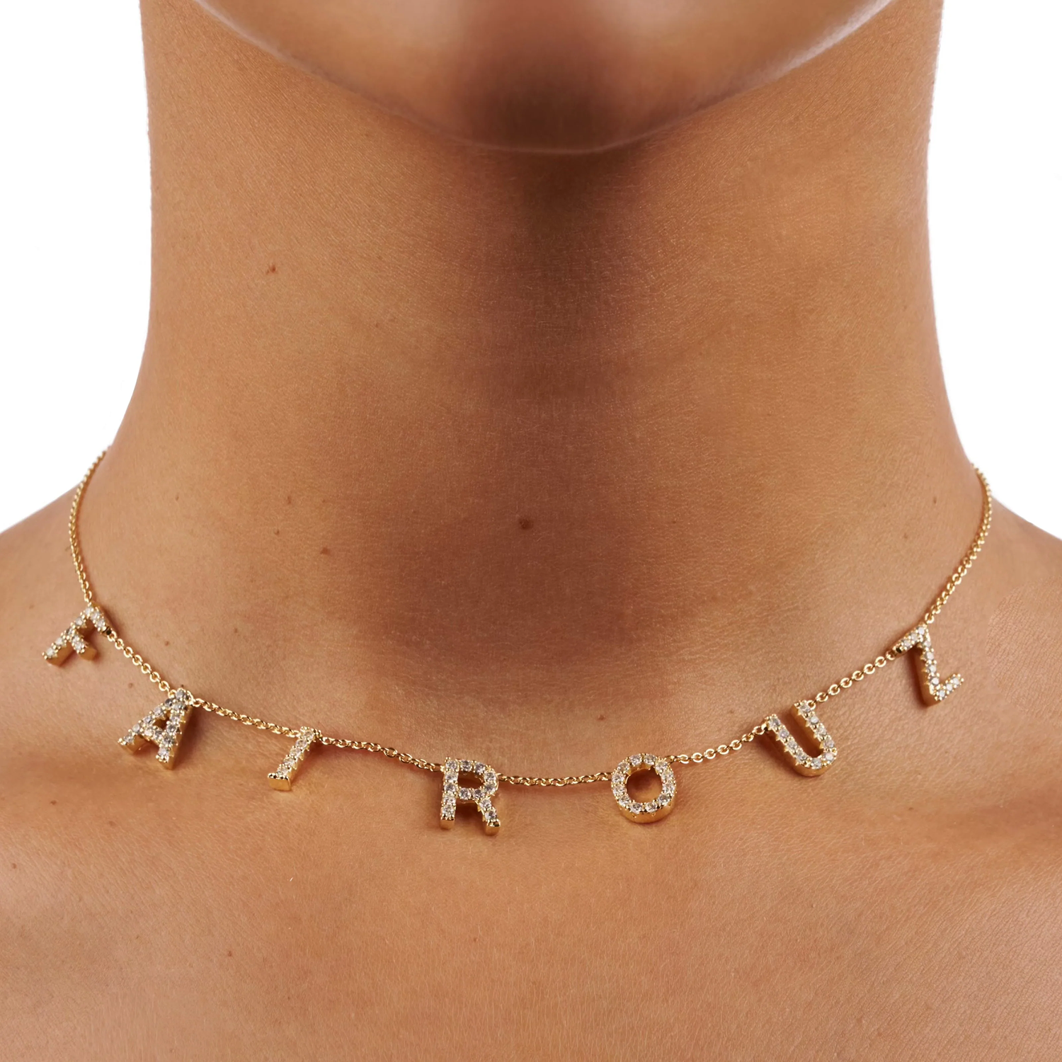 Collar de Nombre con Diamantes