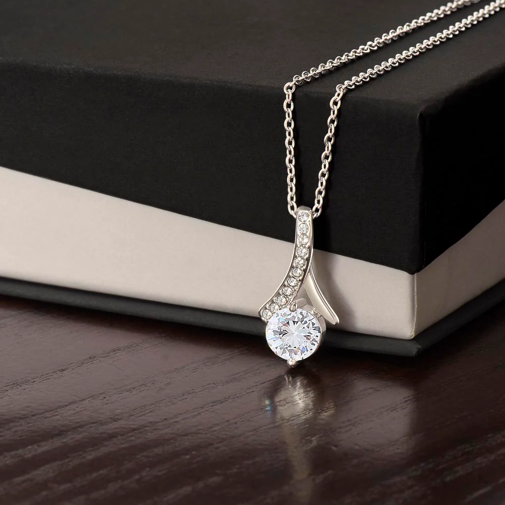 I’m Sorry, My Love – Alluring Beauty Necklace